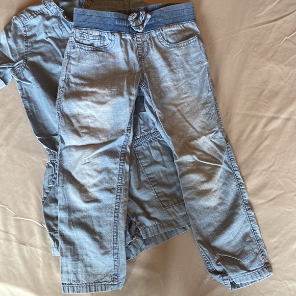 Gap kids XS Jean bundle. Shorts romper and elastic waist jeans. Great condition. - Picture 5 of 8